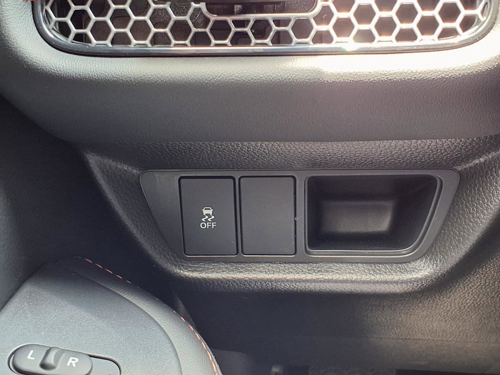 New 2027 Honda HR-V Sport image 7