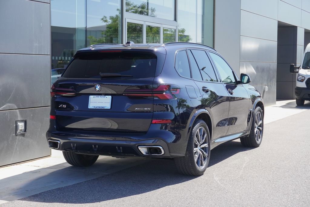Used 2026 BMW X5 xDrive40i AWD/4WD image 2