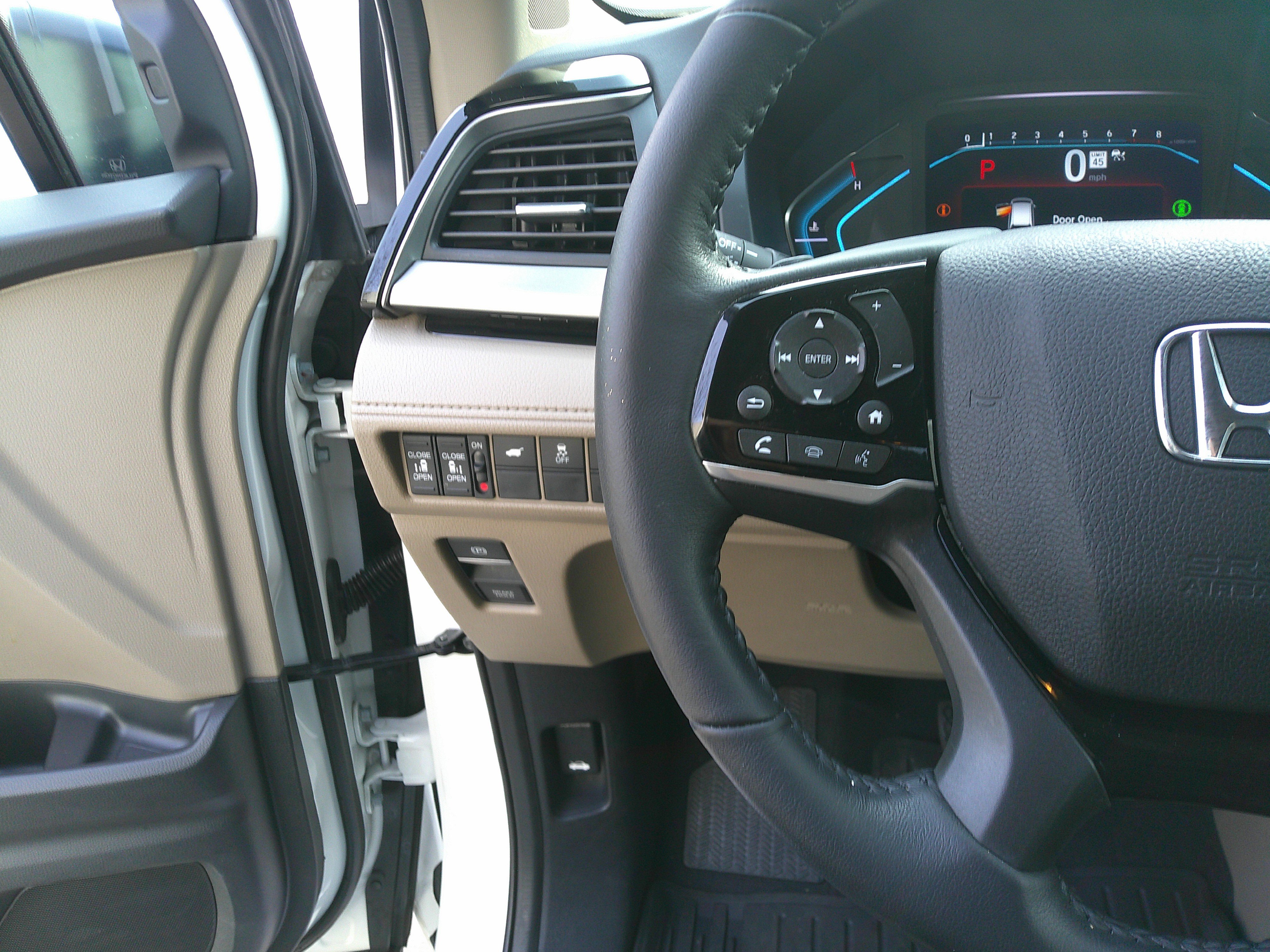 Used 2022 Honda Odyssey Touring image 20