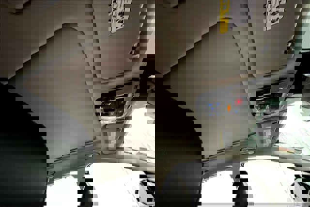 Used 2023 Hyundai Santa Fe SEL w/ Premium Package image 22