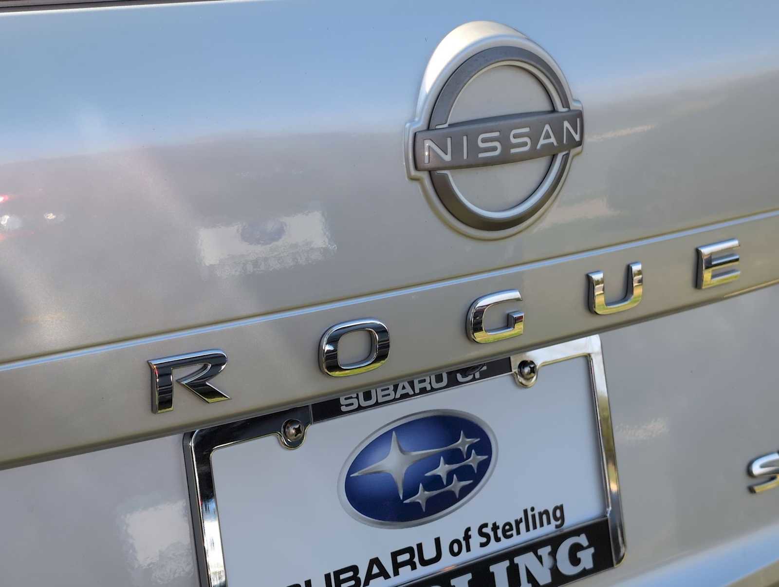 Used 2023 Nissan Rogue SV AWD/4WD image 13