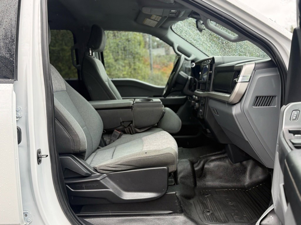 Used 2024 Ford F350 XLT image 21