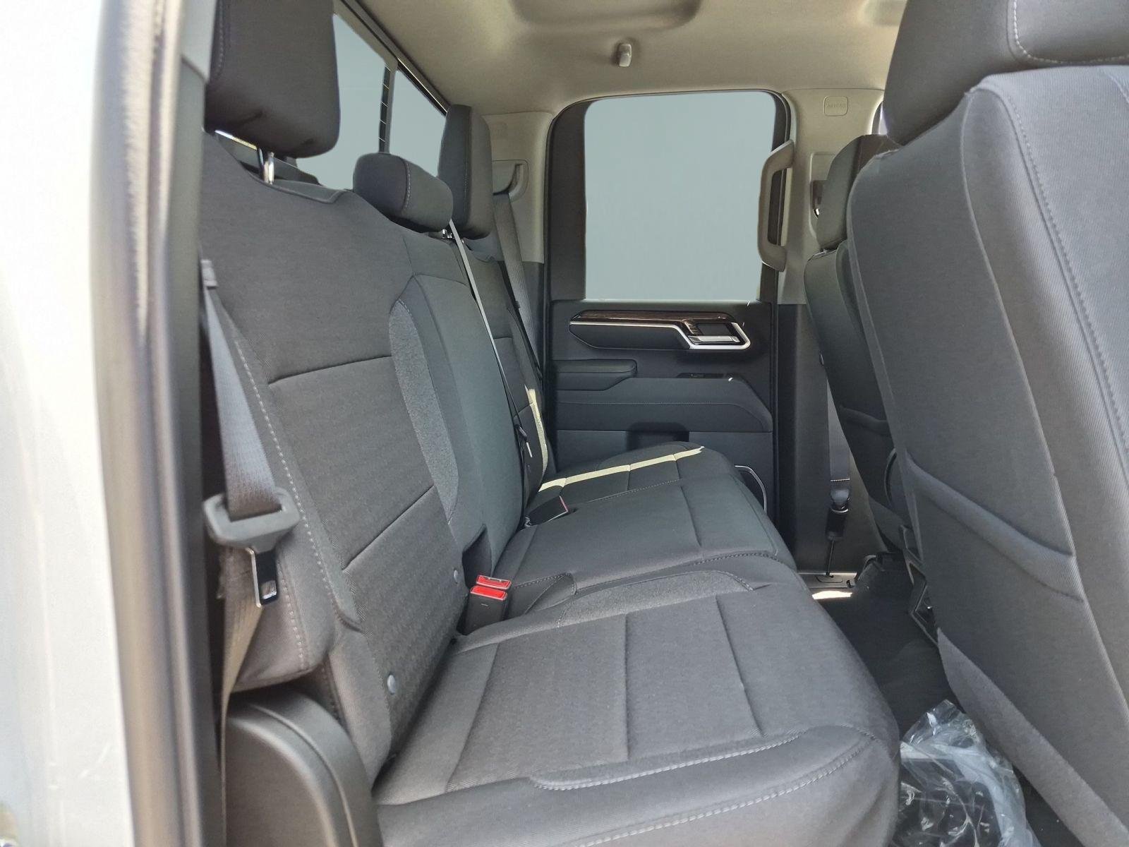 New 2026 GMC Sierra 3500 SLE w/ SLE Value Package AWD/4WD image 26