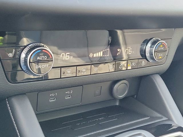 New 2026 Mitsubishi Outlander SE image 30