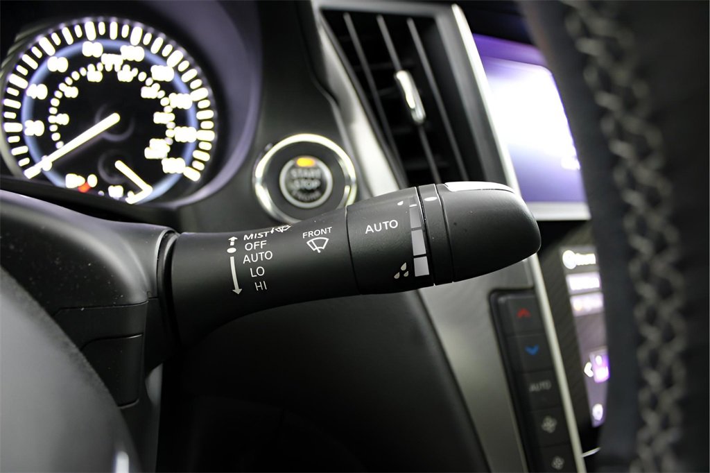 Used 2022 INFINITI Q60 3.0t Luxe w/ Cargo Package image 16