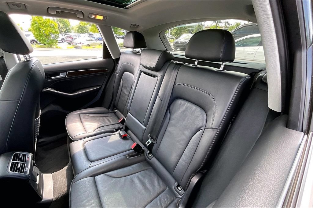Used 2015 Audi Q5 2.0T Premium Plus AWD/4WD image 29