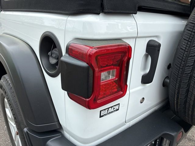 Used 2020 Jeep Wrangler Unlimited Sport S image 37