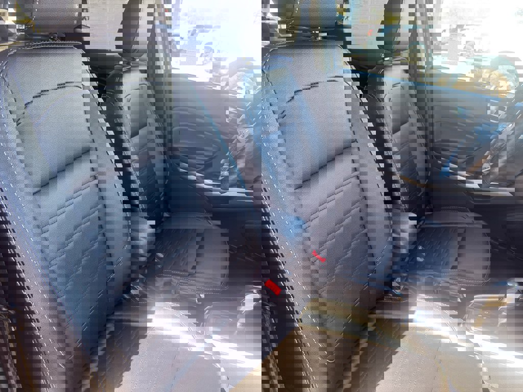 Used 2021 Ford EcoSport Titanium image 24