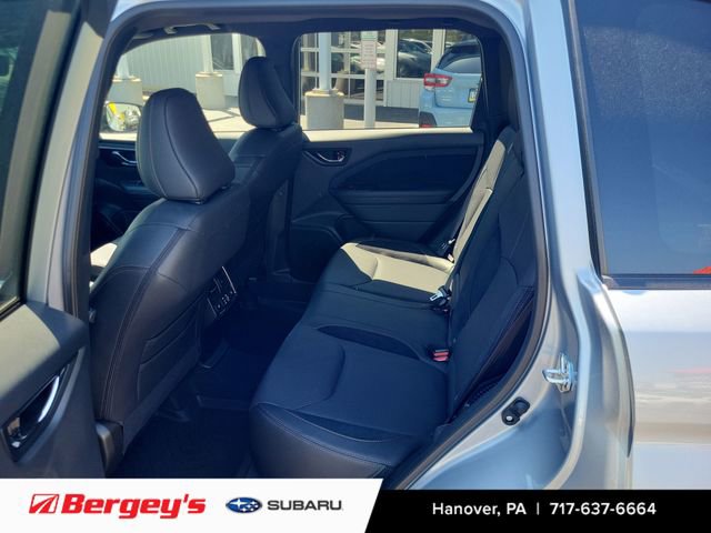 Used 2025 Subaru Forester Touring w/ Touring Package AWD/4WD image 9