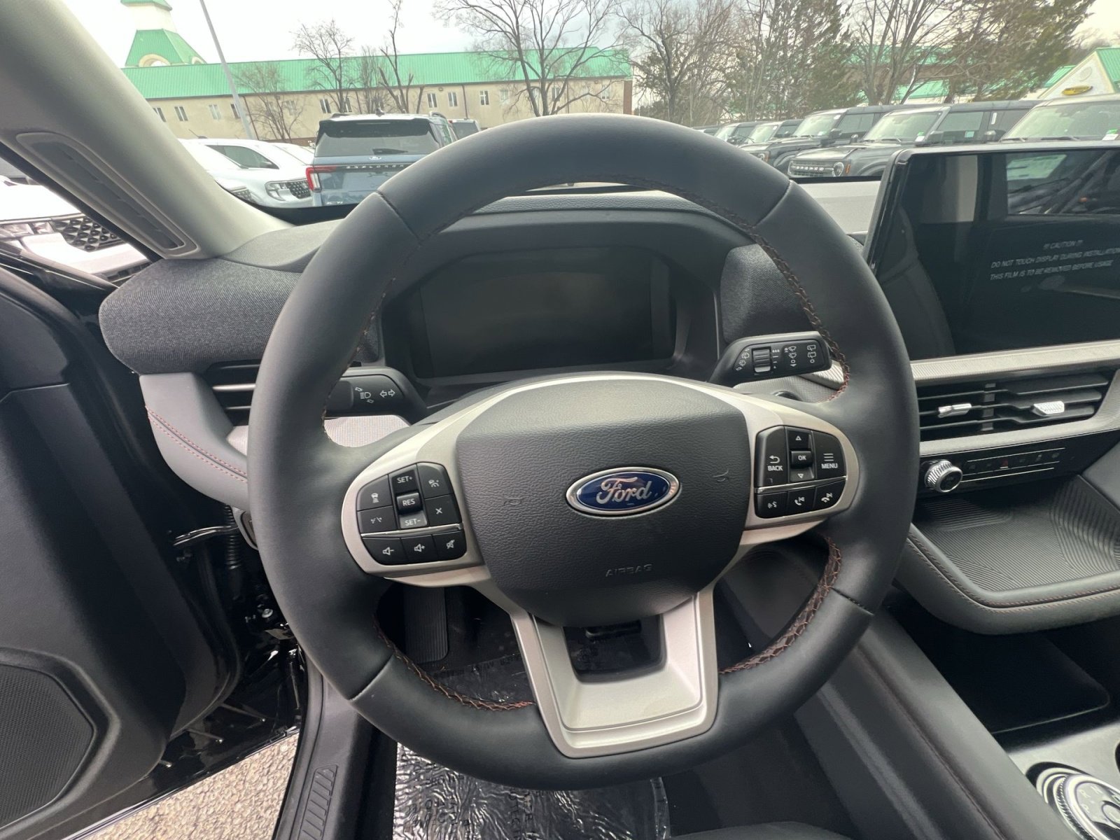 New 2026 Ford Explorer Active w/ Active Comfort Package image 16