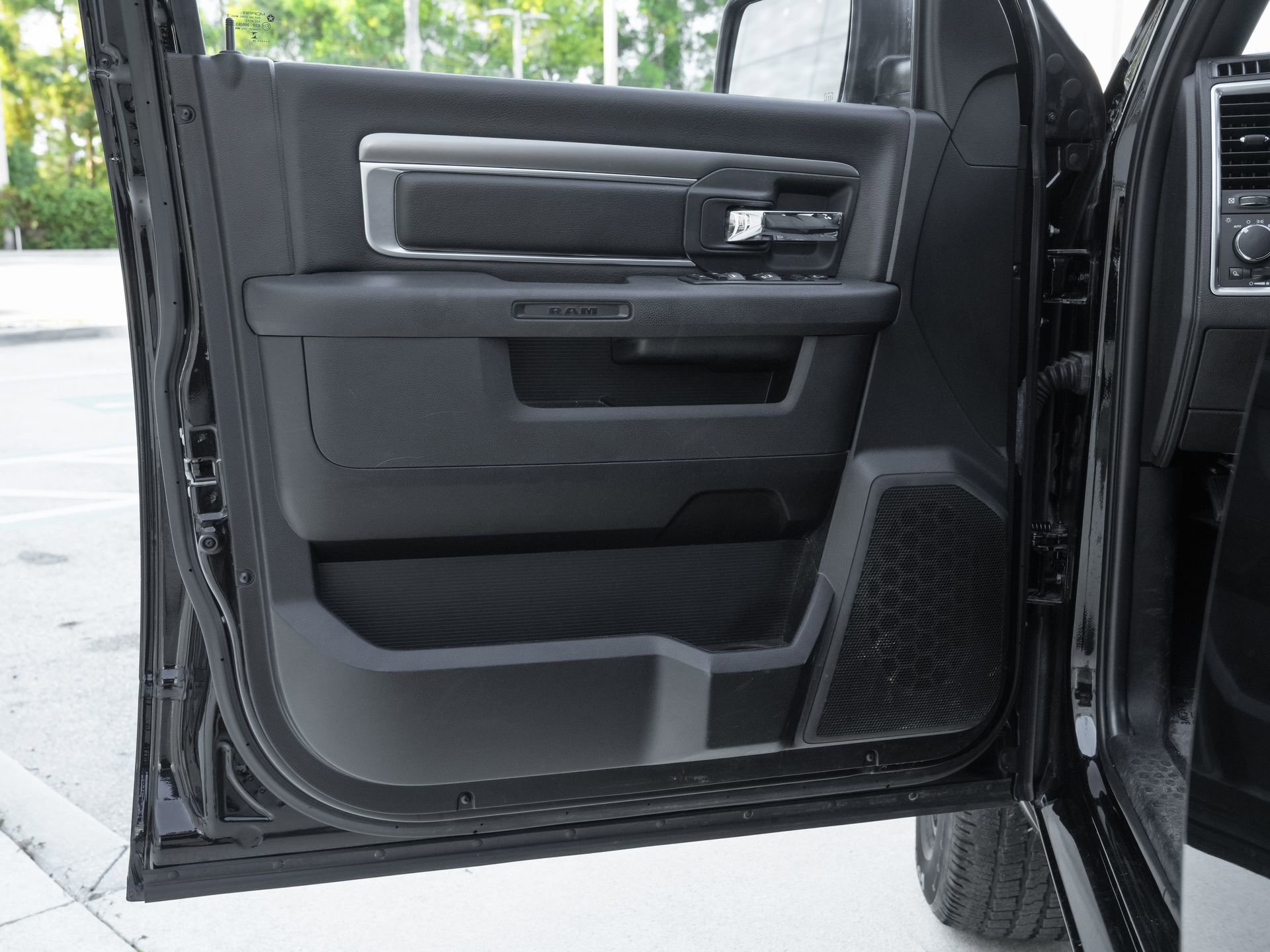 Used 2024 RAM 1500 Classic Warlock RWD image 30