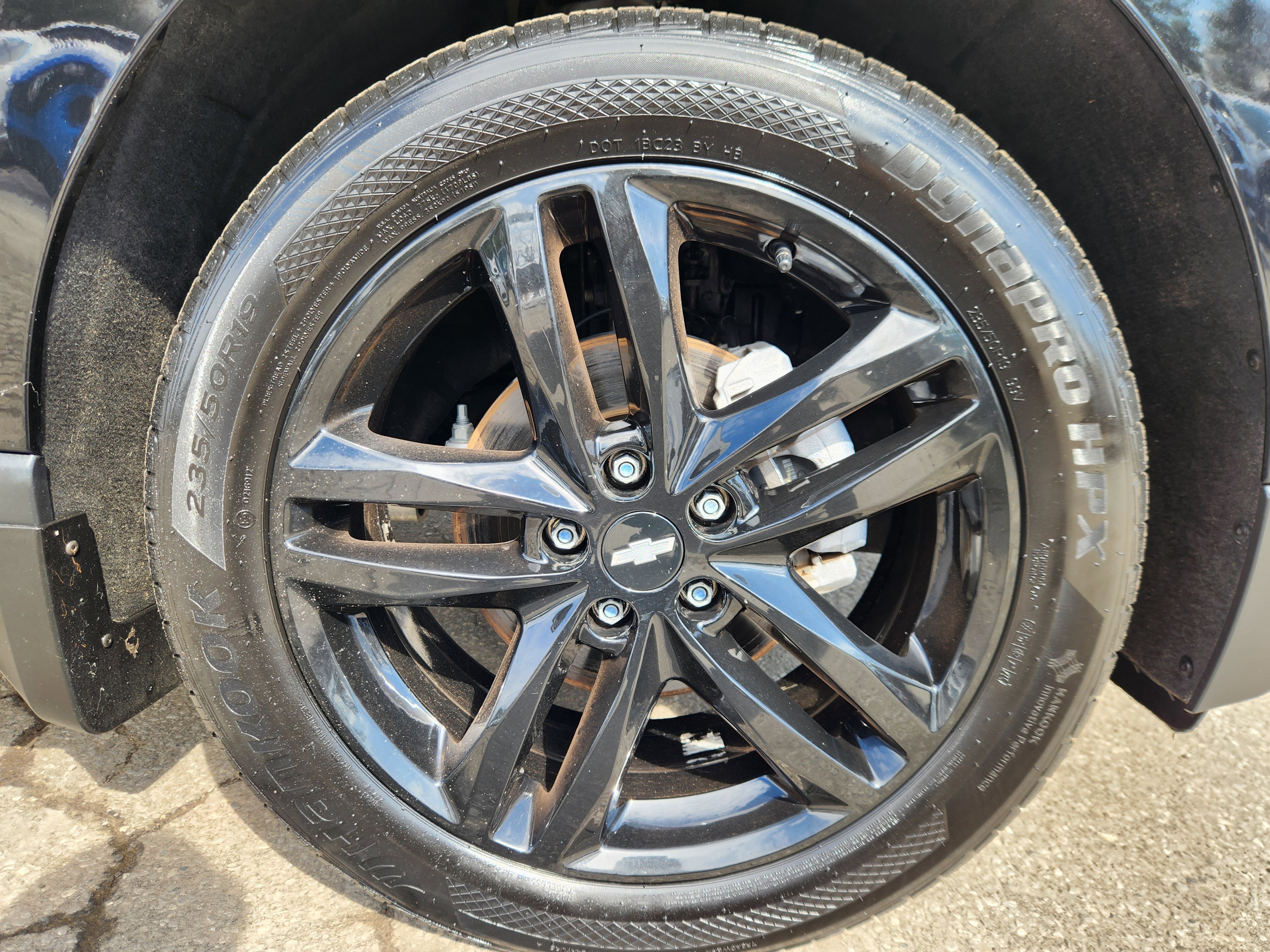 Used 2021 Chevrolet Equinox LT image 19