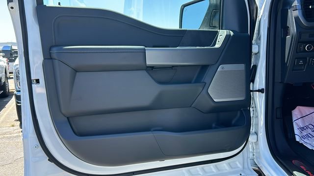 New 2025 Ford F150 XLT w/ Equipment Group 303A High image 18