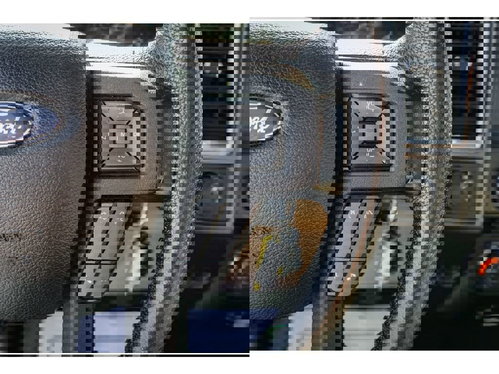 Used 2015 Ford F150 XLT w/ Equipment Group 302A Luxury image 13