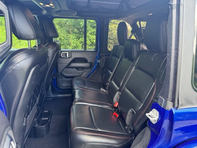 Used 2019 Jeep Wrangler Unlimited Rubicon AWD/4WD image 16
