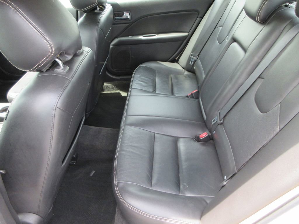 Used 2012 Ford Fusion SEL image 13