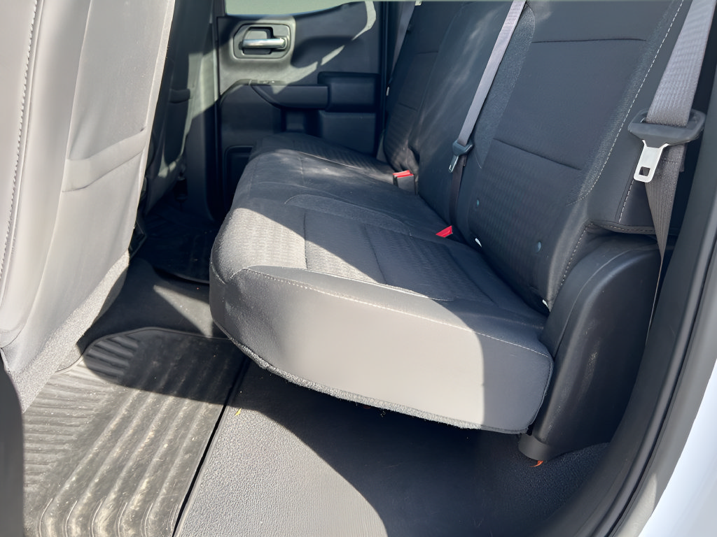 Used 2023 Chevrolet Silverado 1500 Custom w/ 2.7L Blackout Package AWD/4WD image 11