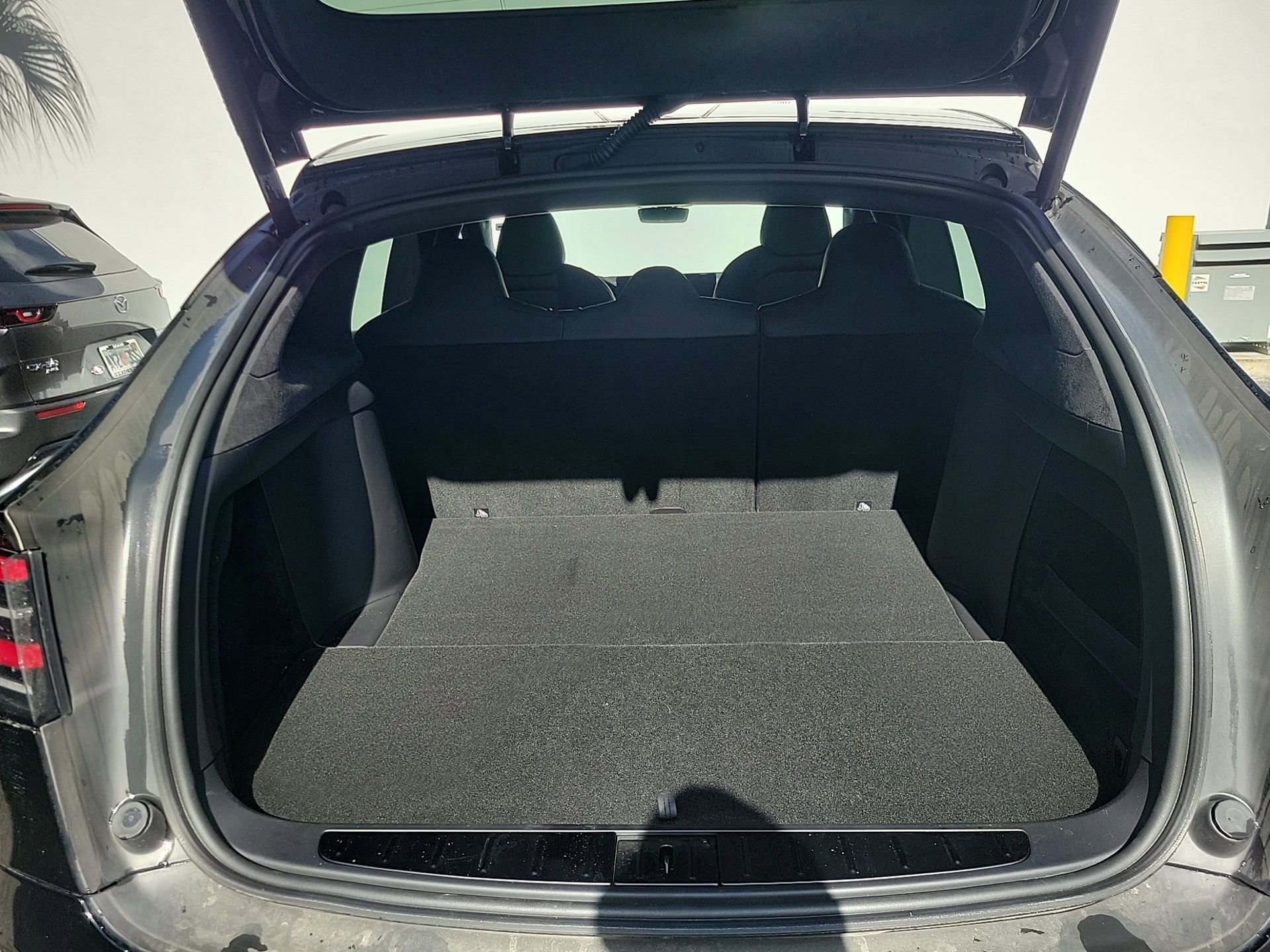 Used 2023 Tesla Model X image 15