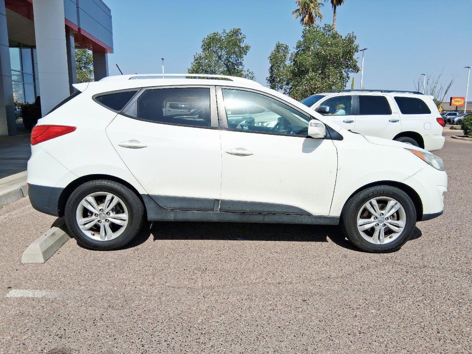Used 2013 Hyundai Tucson GLS AWD/4WD image 6