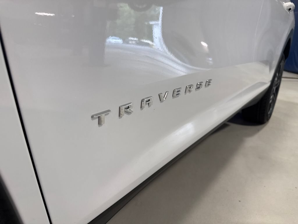 New 2027 Chevrolet Traverse LT w/ Sun and Wheel Package AWD/4WD image 55