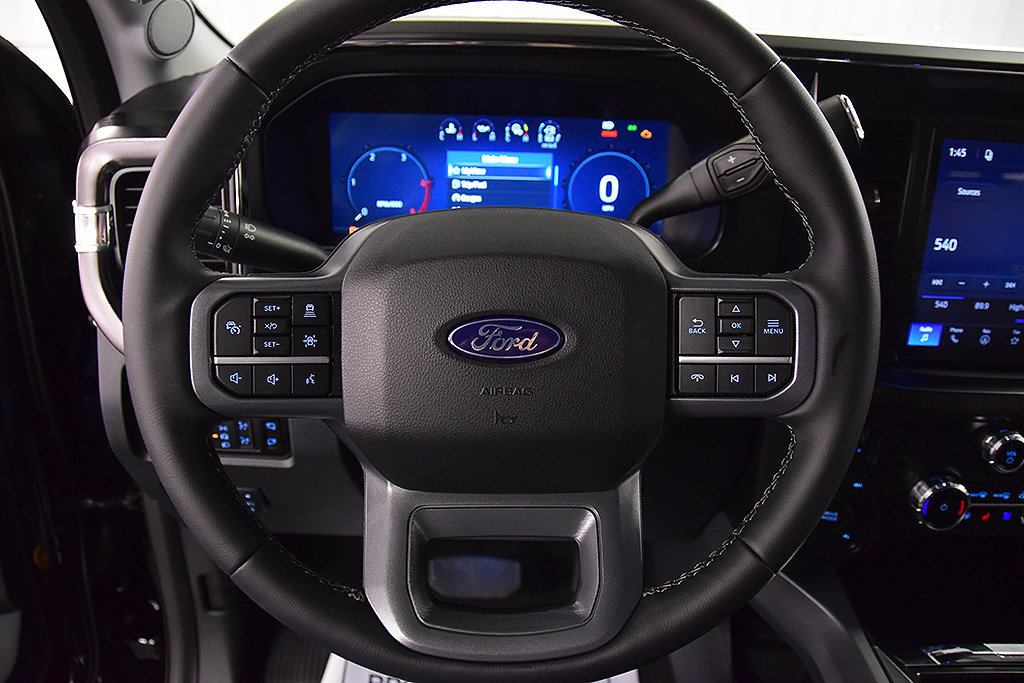 New 2027 Ford F350 Lariat w/ Lariat Premium Package AWD/4WD image 20