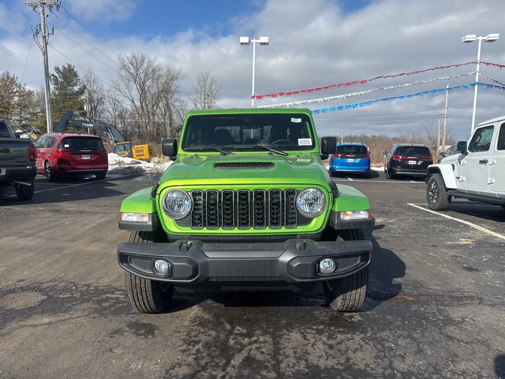 New 2025 Jeep Gladiator Sport AWD/4WD image 15