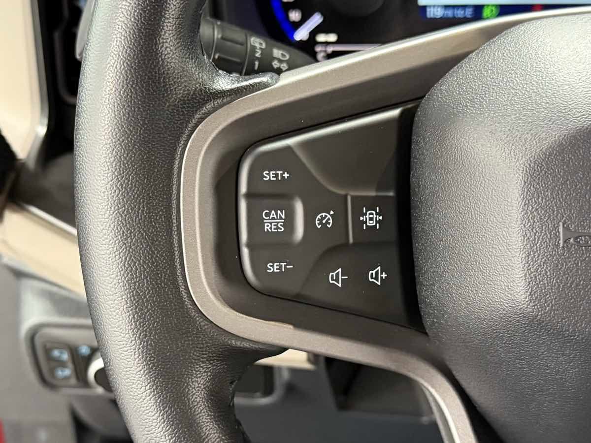 Used 2022 Ford Bronco Wildtrak image 20