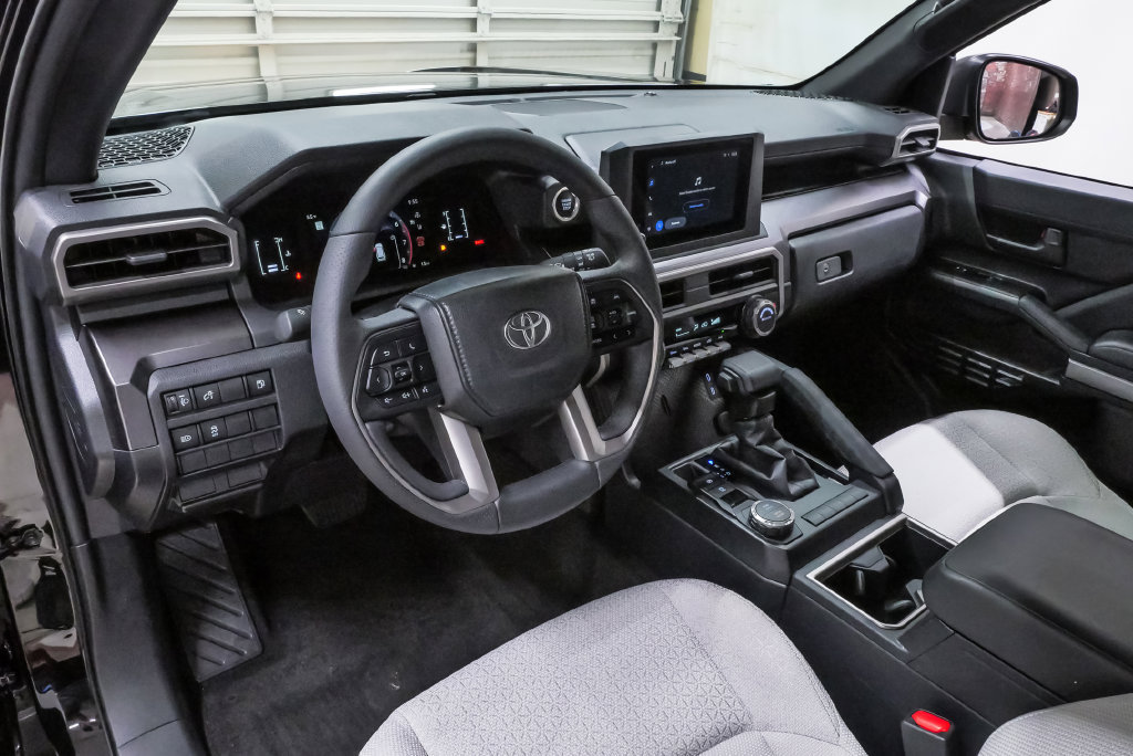 Used 2025 Toyota 4Runner SR5 RWD image 2