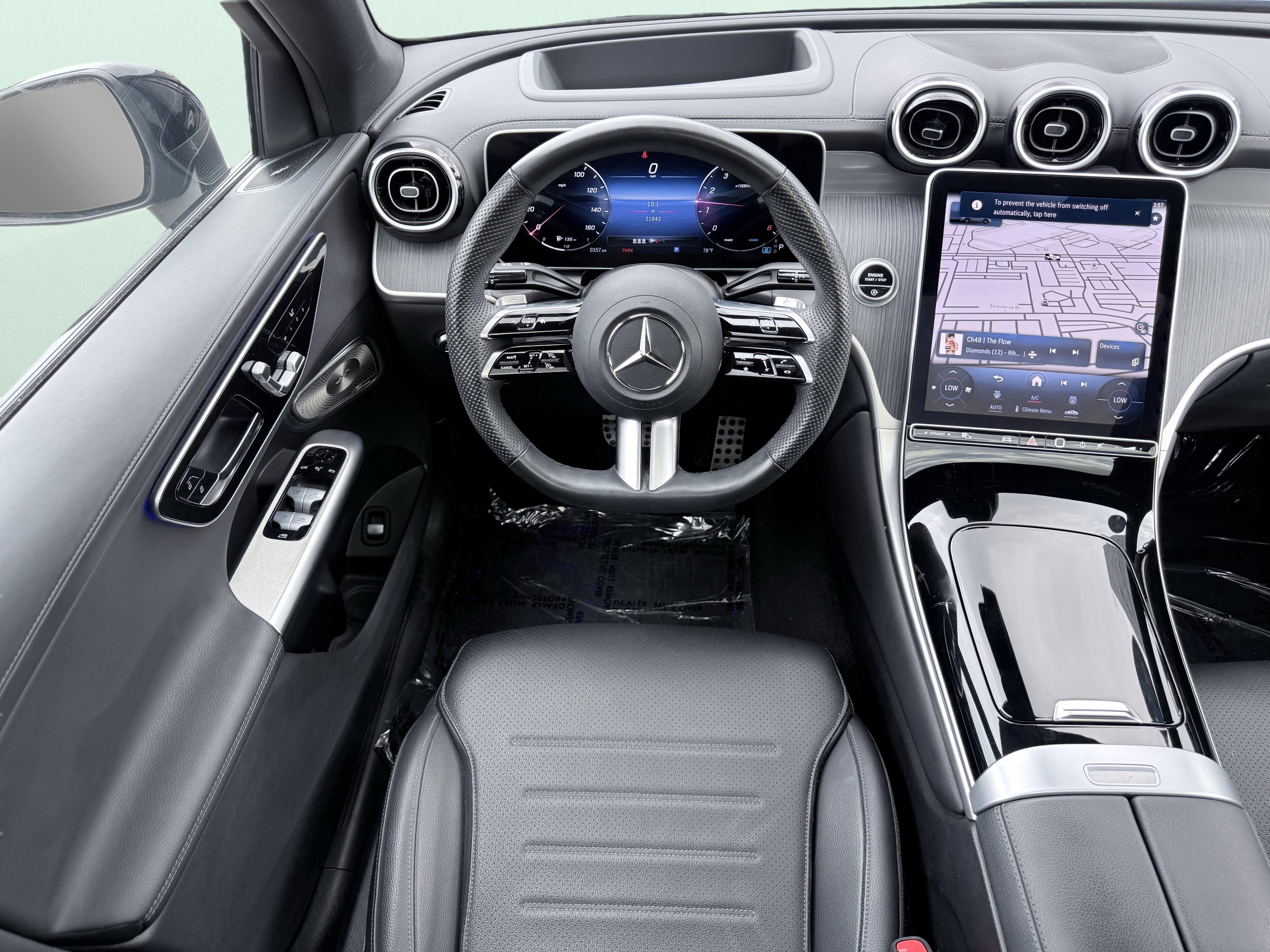 Used 2024 Mercedes-Benz GLC 300 4MATIC w/ AMG Line image 53