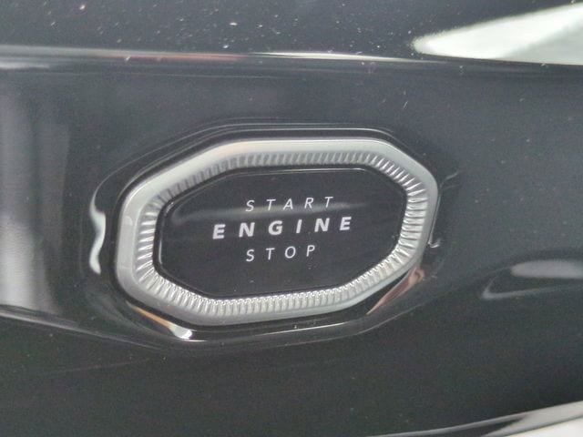 New 2026 Jeep Grand Cherokee L Limited AWD/4WD image 29