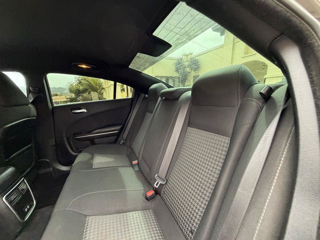 Used 2019 Dodge Charger R/T w/ Driver Confidence Group RWD image 27