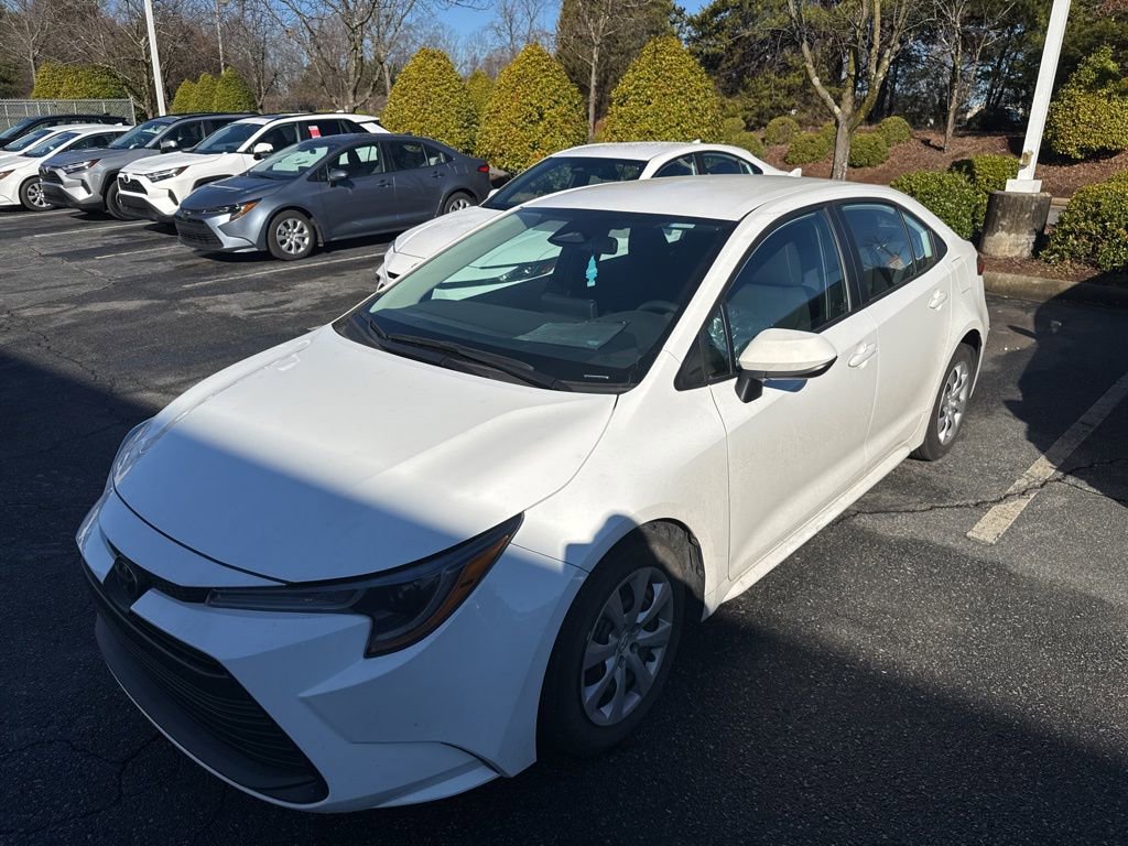 Used 2023 Toyota Corolla LE image 8