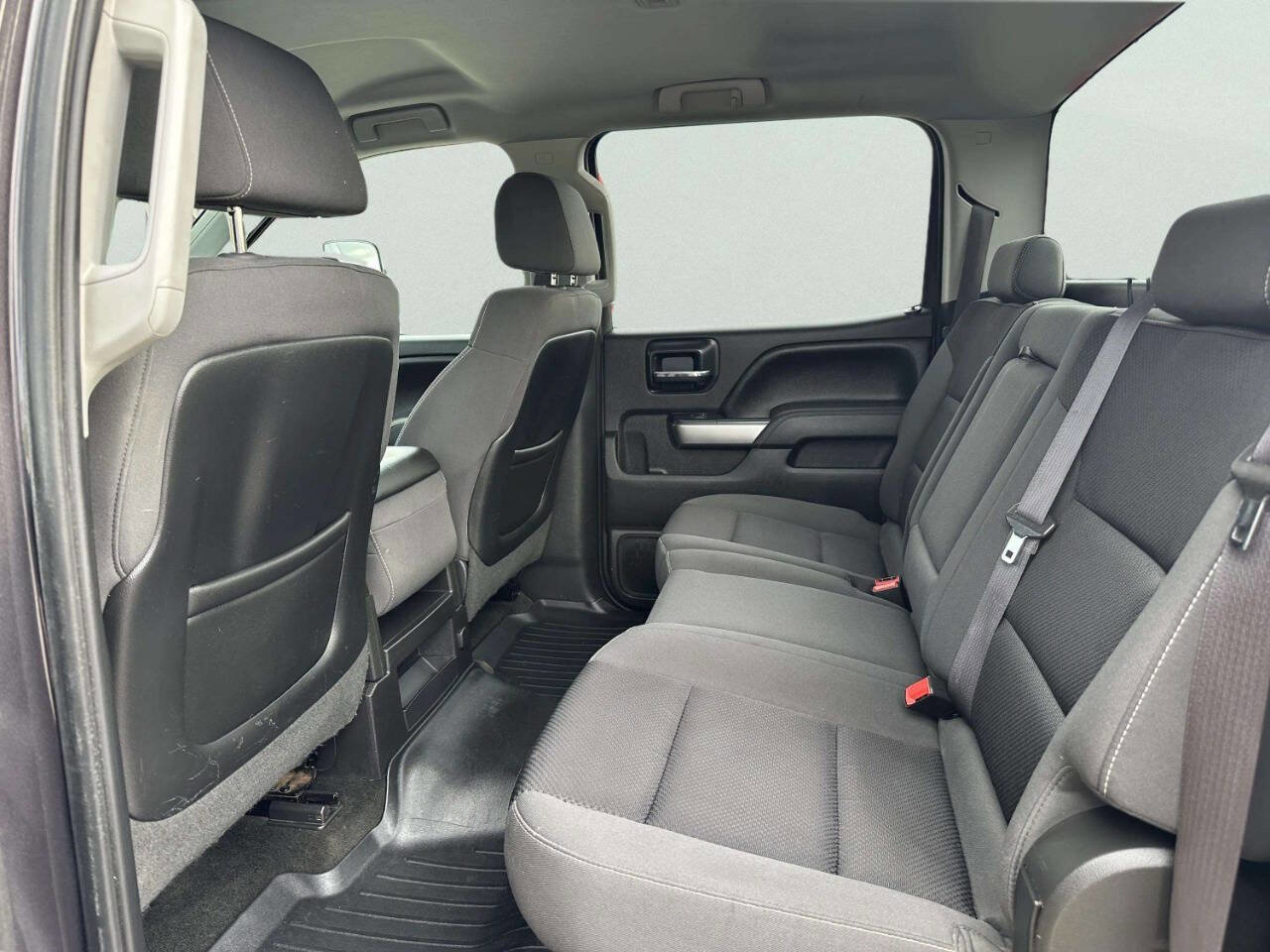 Used 2015 Chevrolet Silverado 2500 LT AWD/4WD image 11