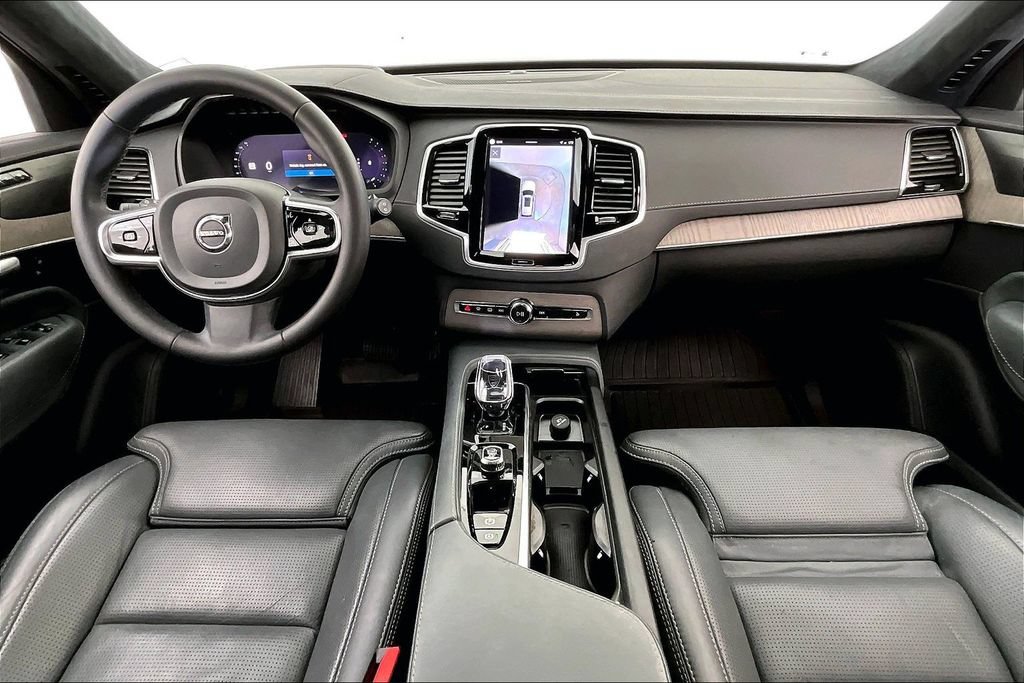 Certified 2023 Volvo XC90 B6 Ultimate w/ Lounge Package AWD/4WD image 19