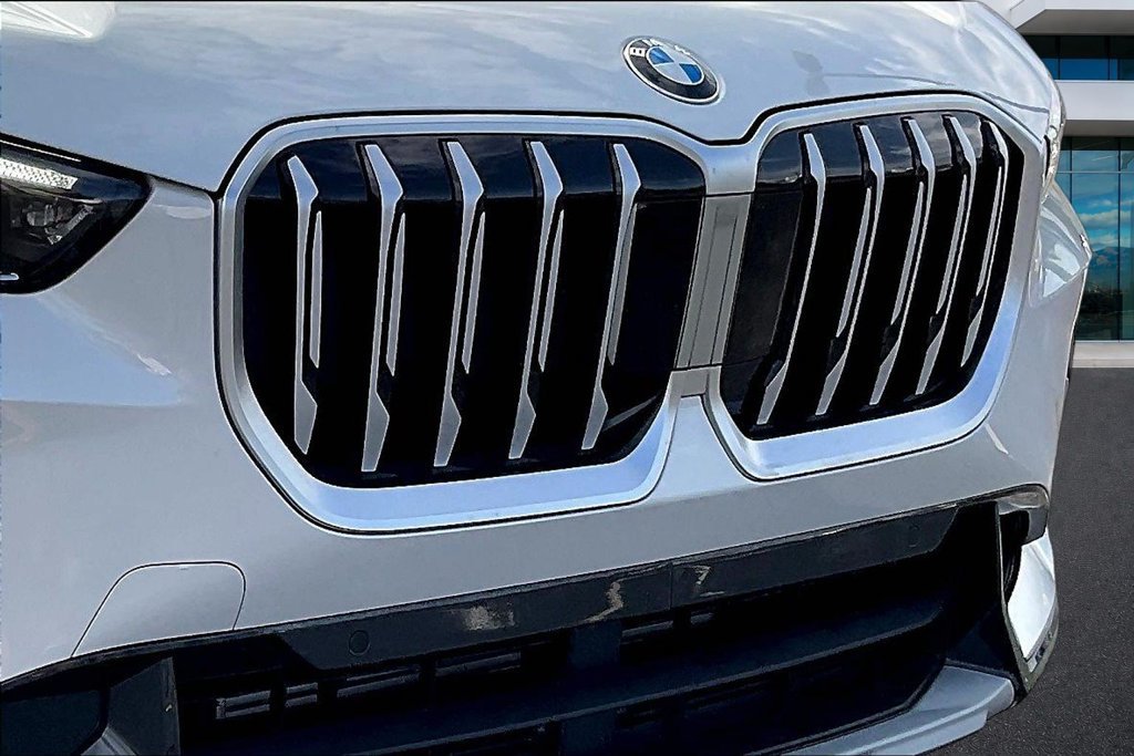 Certified 2026 BMW X1 xDrive28i w/ Convenience Package AWD/4WD image 32