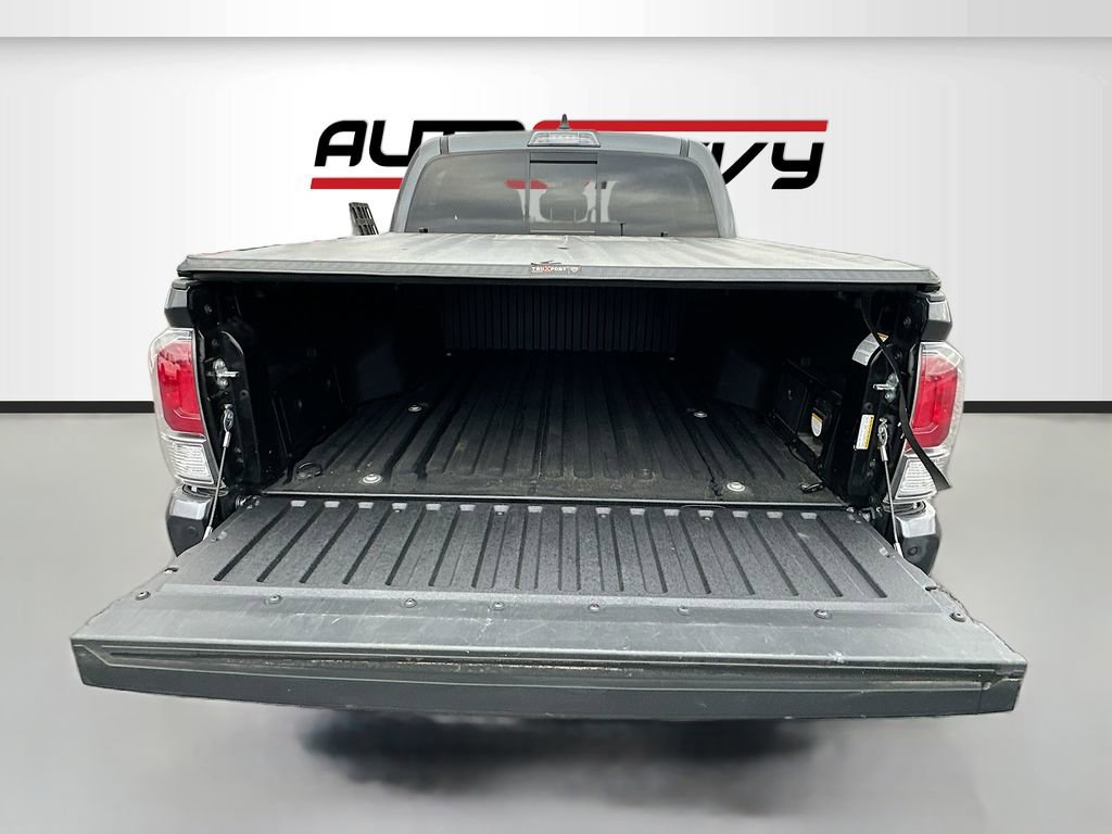 Used 2023 Toyota Tacoma TRD Sport w/ Technology Package image 23