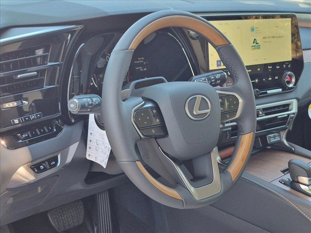 New 2026 Lexus RX 350 FWD image 3