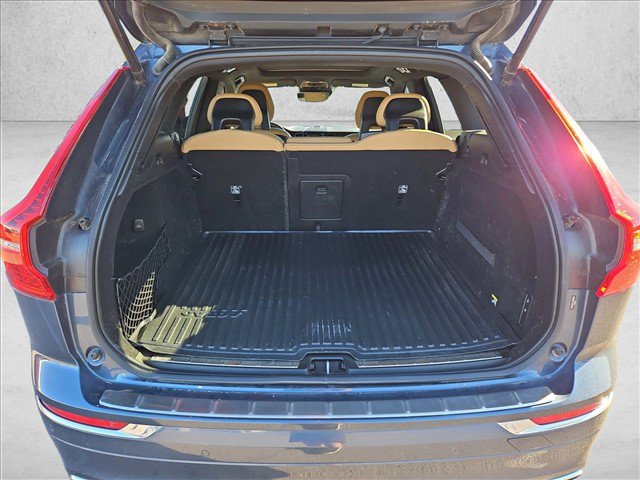 Used 2018 Volvo XC60 T6 Inscription w/ Convenience Package AWD/4WD image 6