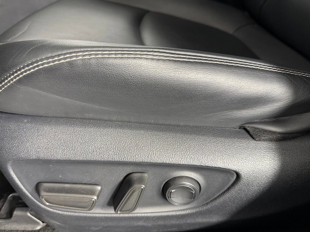 Used 2024 Toyota RAV4 XLE Premium image 20