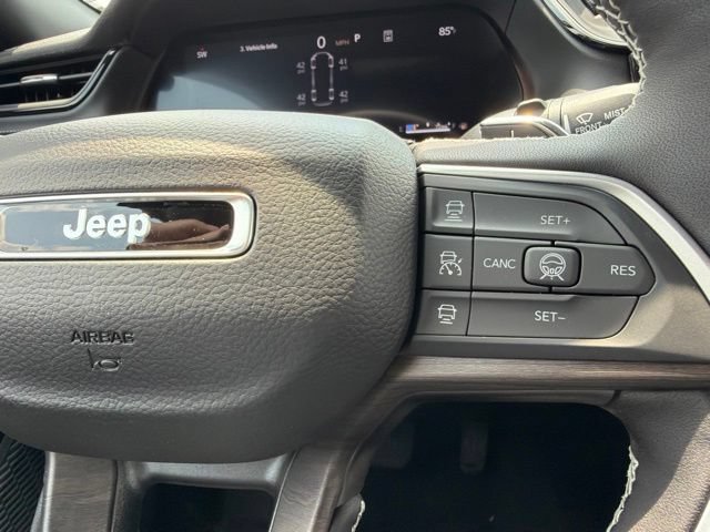New 2026 Jeep Grand Cherokee L Limited w/ MOPAR Finishing Package AWD/4WD image 19