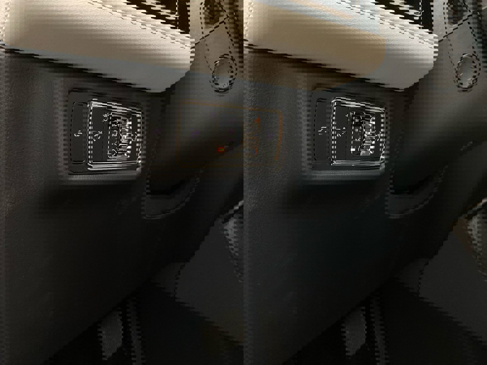 New 2026 Lincoln Aviator Reserve AWD/4WD image 24