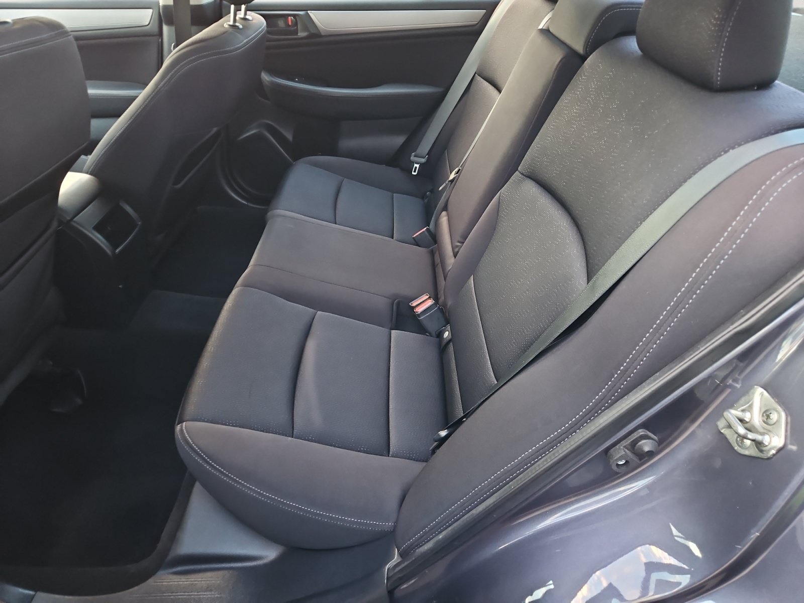 Used 2015 Subaru Legacy 2.5i AWD/4WD image 13