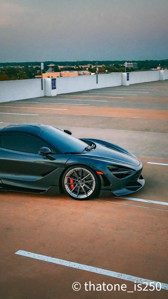 Used 2019 McLaren 720S Performance RWD image 8