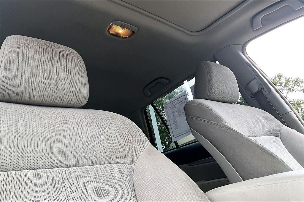 Used 2014 Subaru Outback 2.5i Premium w/ Moonroof Package AWD/4WD image 25