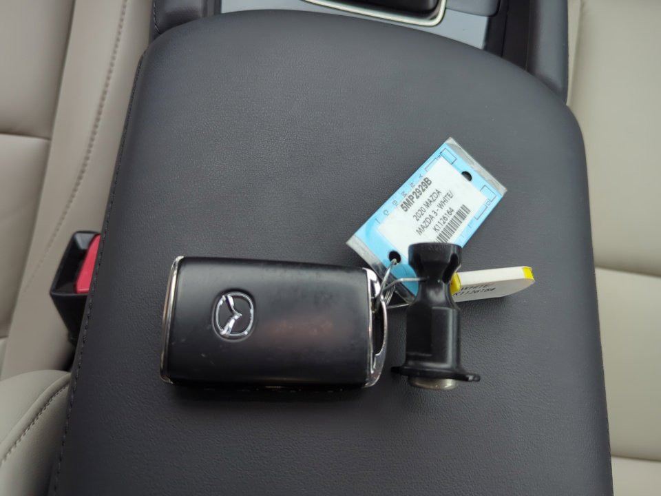 Used 2019 MAZDA MAZDA3 Sedan w/ Select Package image 34