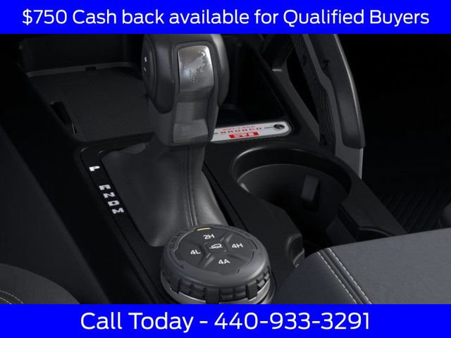 New 2026 Ford Bronco Outer Banks w/ Sasquatch Package image 19