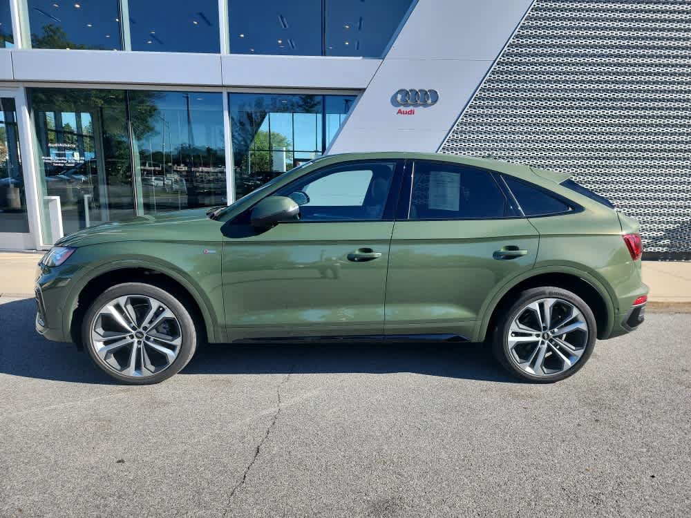 Used 2022 Audi Q5 2.0T Prestige w/ Prestige Package AWD/4WD image 2
