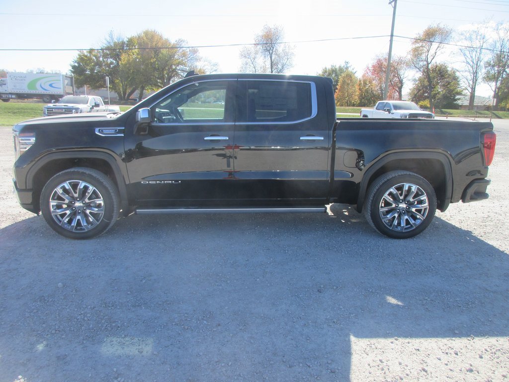 New 2026 GMC Sierra 1500 Denali image 10