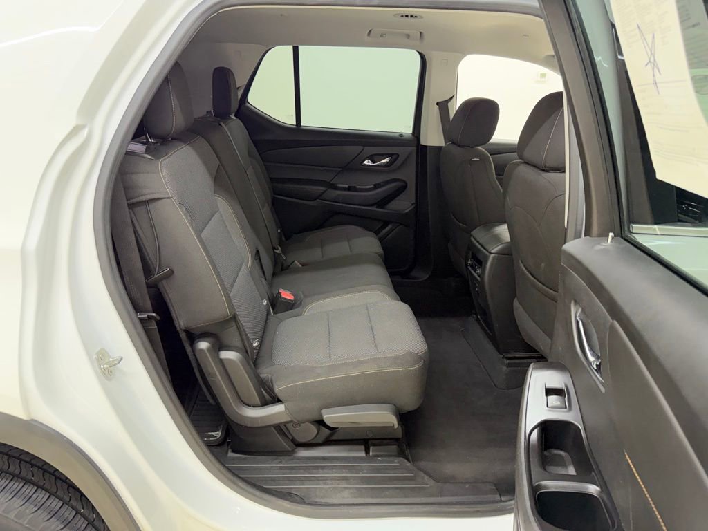Used 2018 Chevrolet Traverse LS image 15