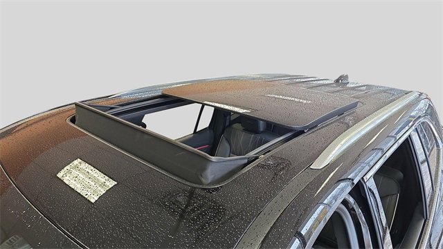 New 2026 Buick Enclave Avenir w/ Super Cruise Package image 30